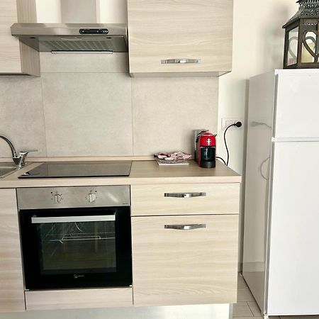 Appartamento Incantevole Con Piscina ปาเลา ภายนอก รูปภาพ